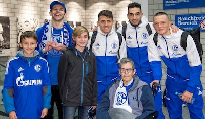 Schalke hilft Stiftung!
