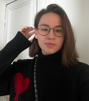 Elina D.